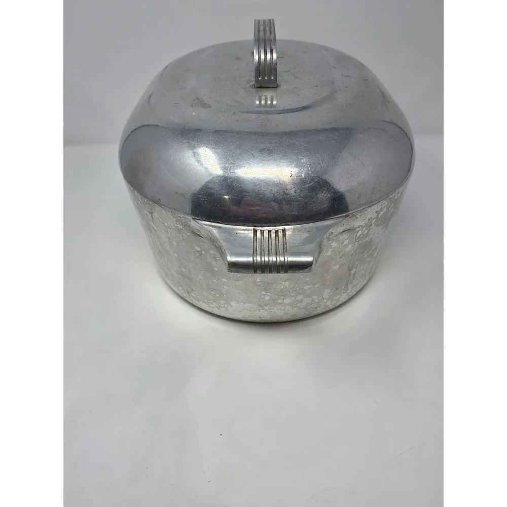 Vintage WagnerWare Magnalite 4265-P cast aluminum oval roaster - Complete